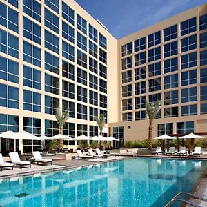 Centro Yas Island-by Rotana מלון